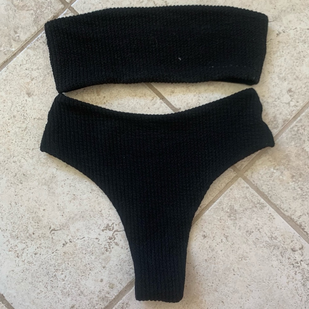 Strapless black high waisted